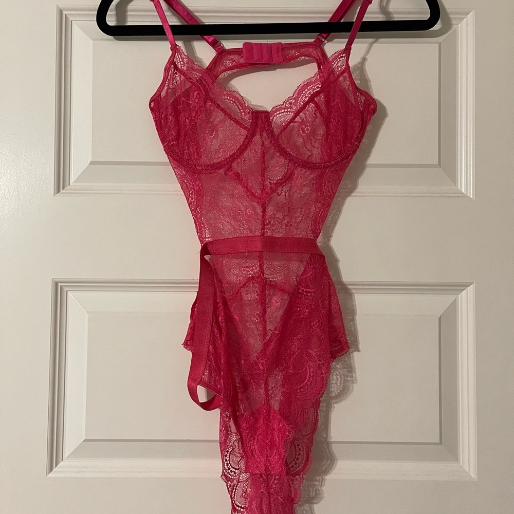 Bright Pink Body Suit 💓